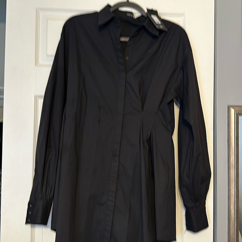 Long sleeve black pleated shirt